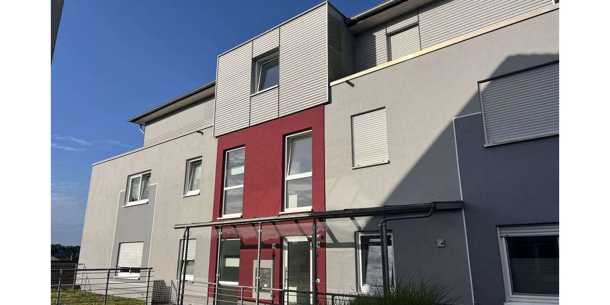Etagenwohnung Wermelskirchen - 2 Zimmer, 72 m&sup2;, 699&euro; | Angebot:27580811