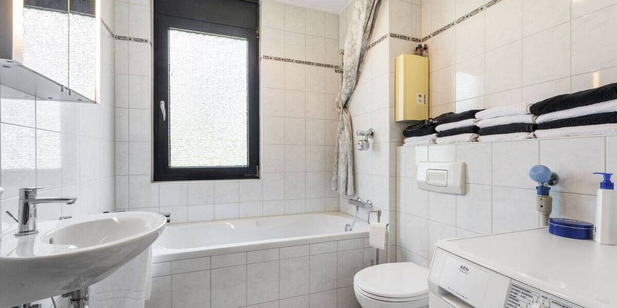 Etagenwohnung Bergisch Gladbach Frankenforst - 2 Zimmer, 52 m&sup2;, 199.000&euro; | Angebot:26787778