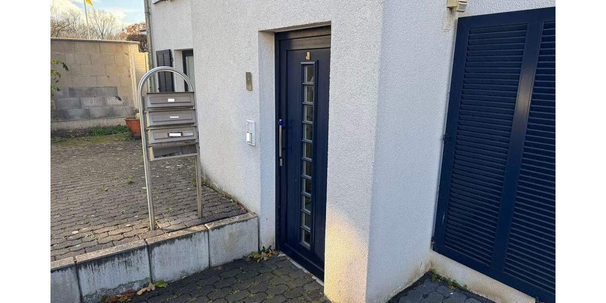 Etagenwohnung Troisdorf-Bergheim Bergheim - 4 Zimmer, 133 m&sup2;, 449.000&euro; | Angebot:25630932