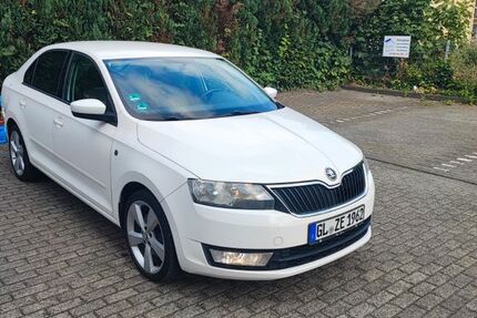 Skoda Rapid 129.000 km 6.600 &euro; Overath 51491