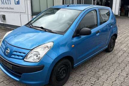 Nissan Pixo