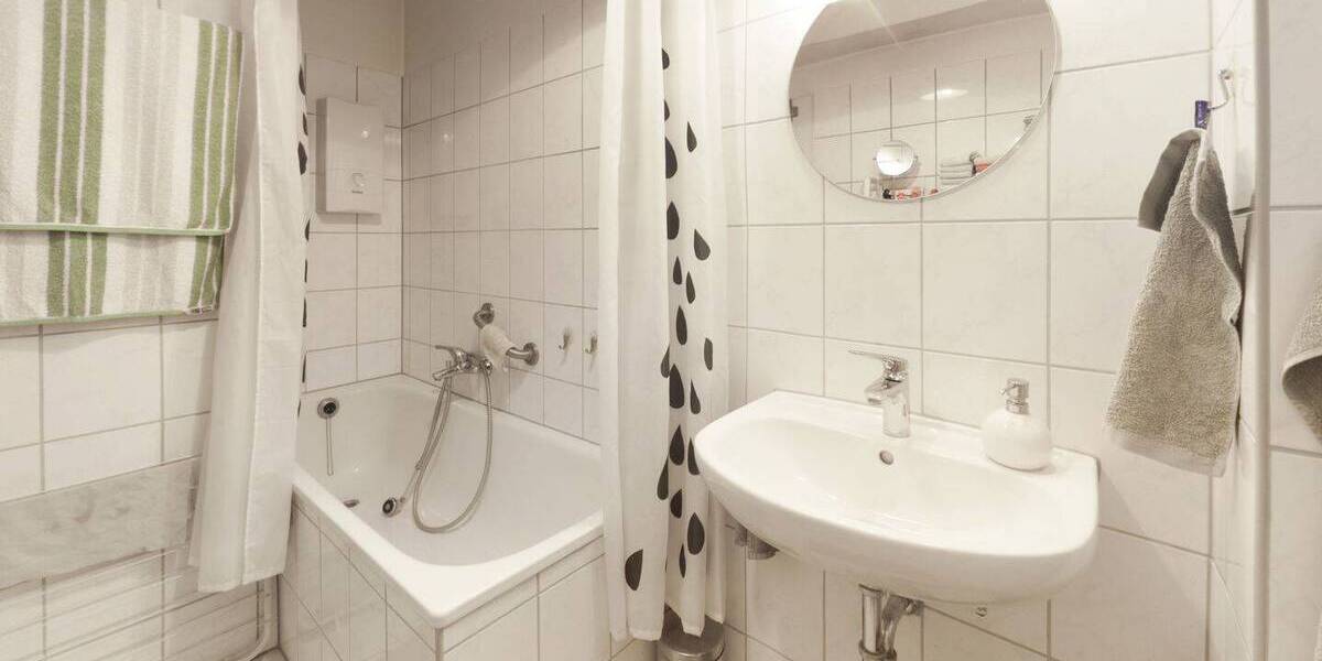 Etagenwohnung Köln Bilderstöckchen - 2 Zimmer, 60 m&sup2;, 189.000&euro; | Angebot:26160831