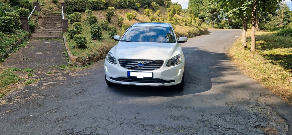 Volvo XC60 172.500 km 17.699 &euro; Siegburg 53721