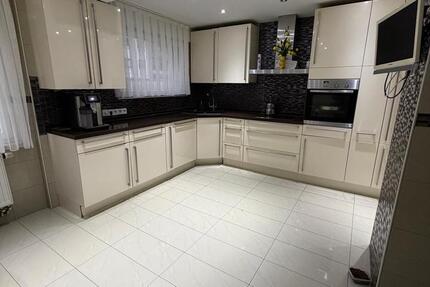 Wohnung Köln Rodenkirchen - 5 Zimmer, 110 m&sup2;, 365.000&euro; | Angebot:26227648