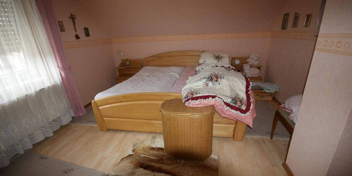 Einfamilienhaus Köln Libur - 5 Zimmer, 130 m&sup2;, 639.000&euro; | Angebot:20262556