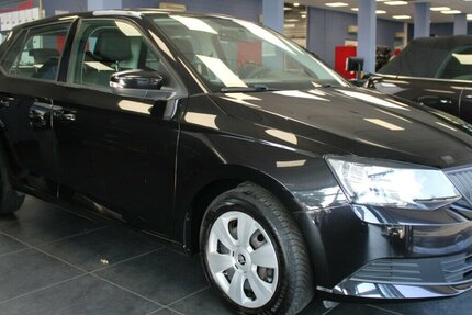 Skoda Fabia 1.0 MPI Cool Edition 66.971 km 8.980 € Euskirchen 53881