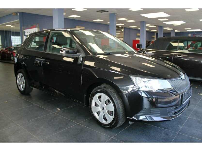 Skoda Fabia 1.0 MPI Cool Edition 66.971 km 8.980 € Euskirchen 53881