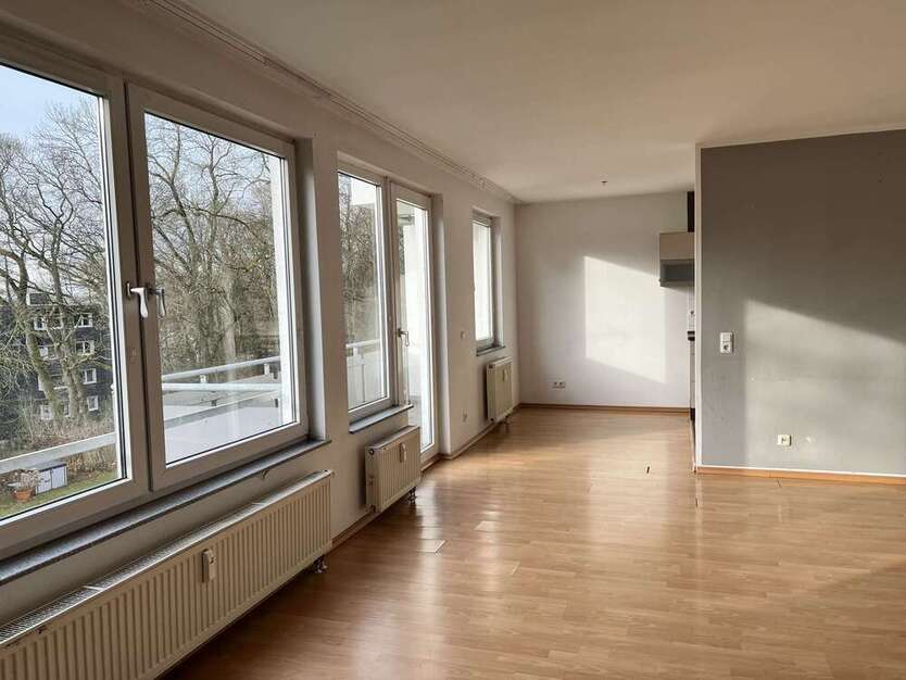 Wohnung zum Kaufen in Bergisch Gladbach 260.000 € 92 m²