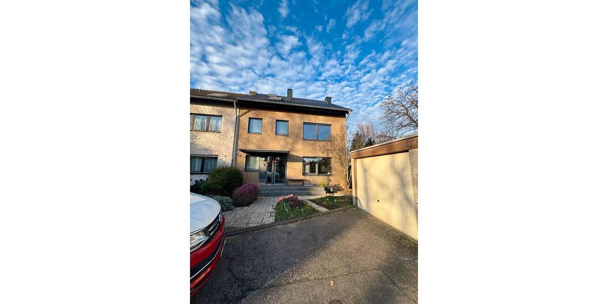 Familienhaus - kernsaniert, mit Sport- und Spielkonzept 6 zimmer