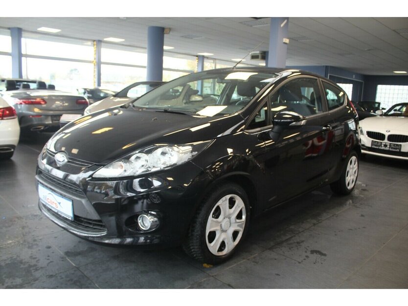 Ford Fiesta 1.25 Trend Edition 110.140 km 5.980 € Euskirchen 53881