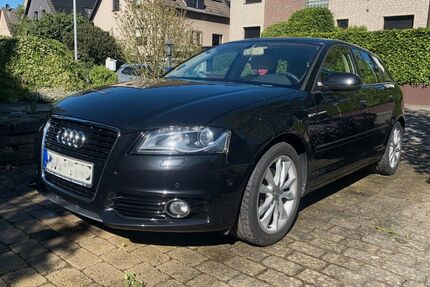 Audi A3 121.105 km 9.400 &euro; Leverkusen 51375