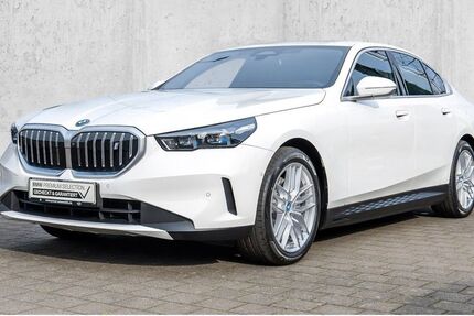 BMW i5 10.847 km 51.495 &euro; Köln-West 50858