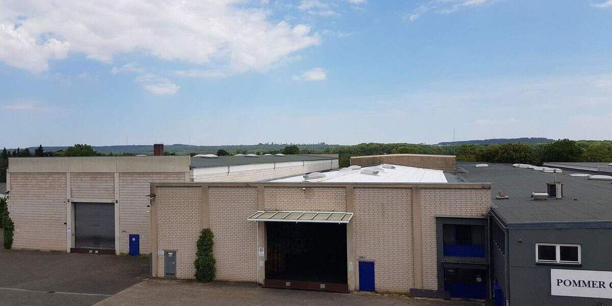 717qm Hallen ggf. mit Logistikdienstleistungen zimmer