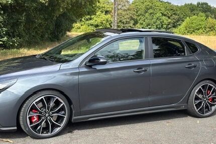 Hyundai i30 89.000 km 19.999 &euro; Bonn 53121