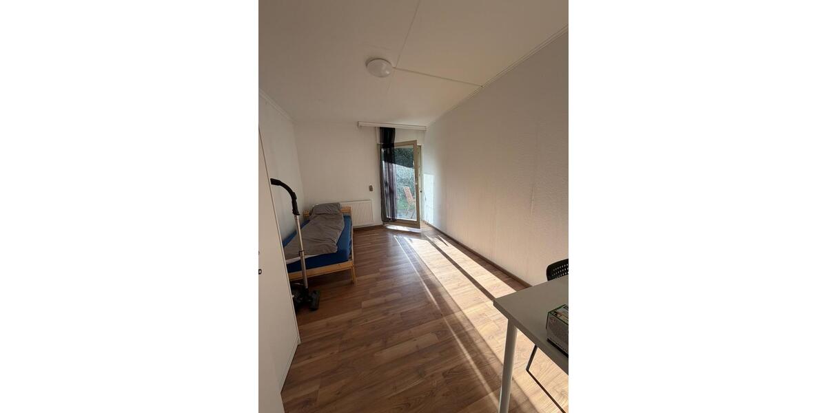 Einfamilienhaus Leverkusen Bergisch Neukirchen - 8 Zimmer, 180 m&sup2;, 3.500&euro; | Angebot:25280776