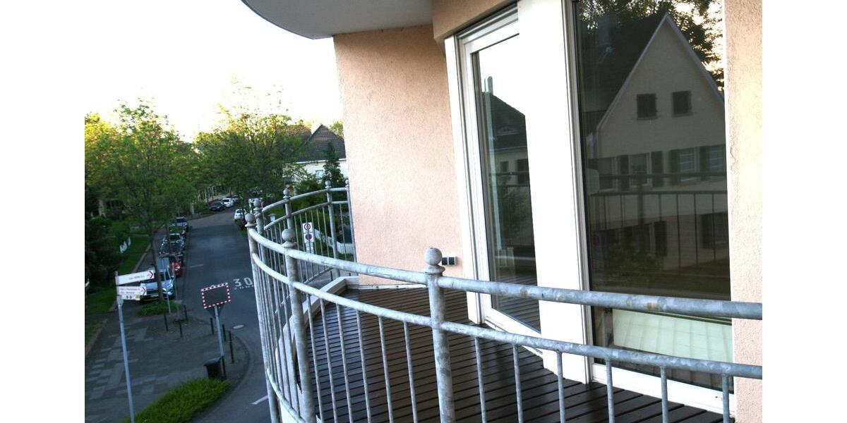 Etagenwohnung Leverkusen - 2 Zimmer, 71 m&sup2;, 1.000&euro; | Angebot:26399102