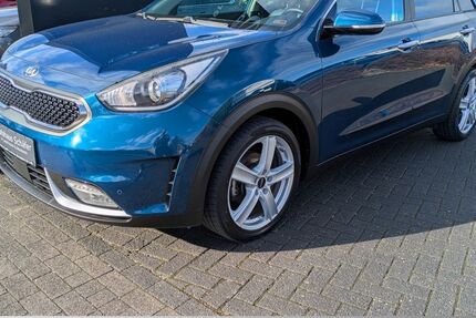 Kia Niro 90.403 km 17.285 &euro; Leverkusen 51373