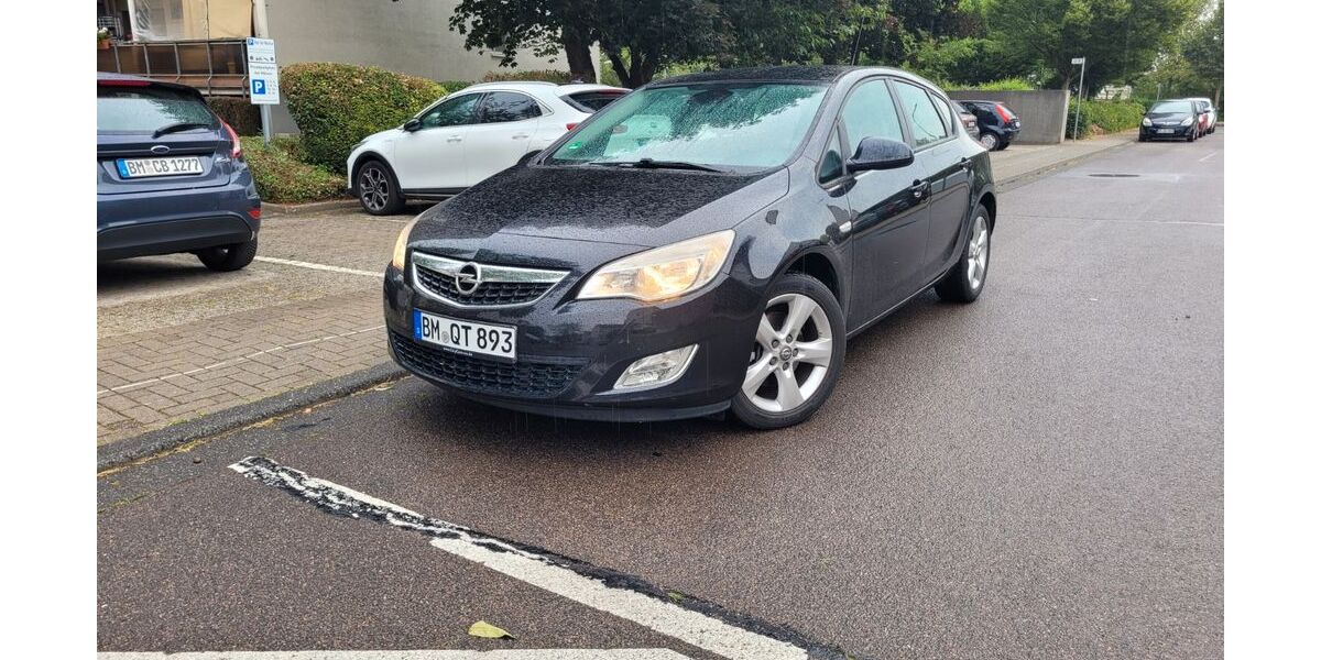 Opel Astra 205.000 km 3.700 &euro; Kerpen 50170