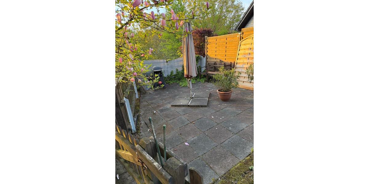 Hochparterre Bergisch Gladbach Paffrath - 1 Zimmer, 32 m&sup2;, 550&euro; | Angebot:26329314