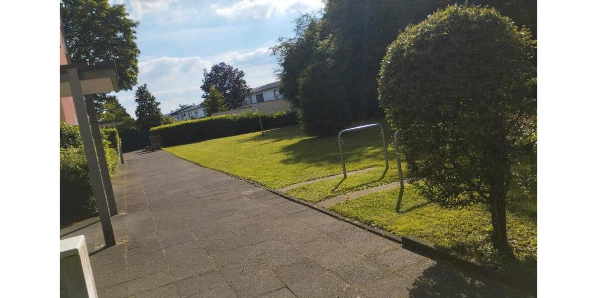 Etagenwohnung Köln Heimersdorf - 3 Zimmer, 74 m&sup2;, 1.300&euro; | Angebot:26613555