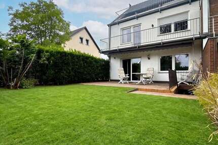 Haus Niederkassel - 6 Zimmer, 183 m&sup2;, 549.000&euro; | Angebot:27053449