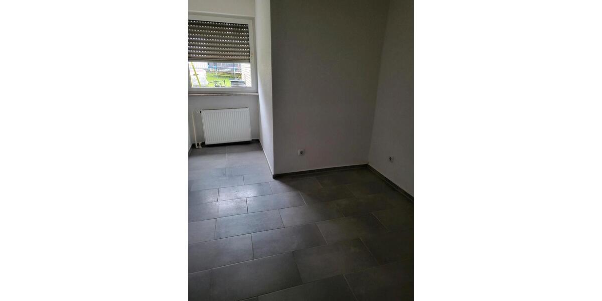 Terrassenwohnung Hürth - 2 Zimmer, 77 m&sup2;, 1.100&euro; | Angebot:26310412