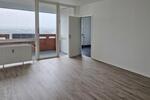 Familienfreundliche, frisch renovierte 3-Zimmer-Wohnung mit Balkon und weitem Blick! zimmer