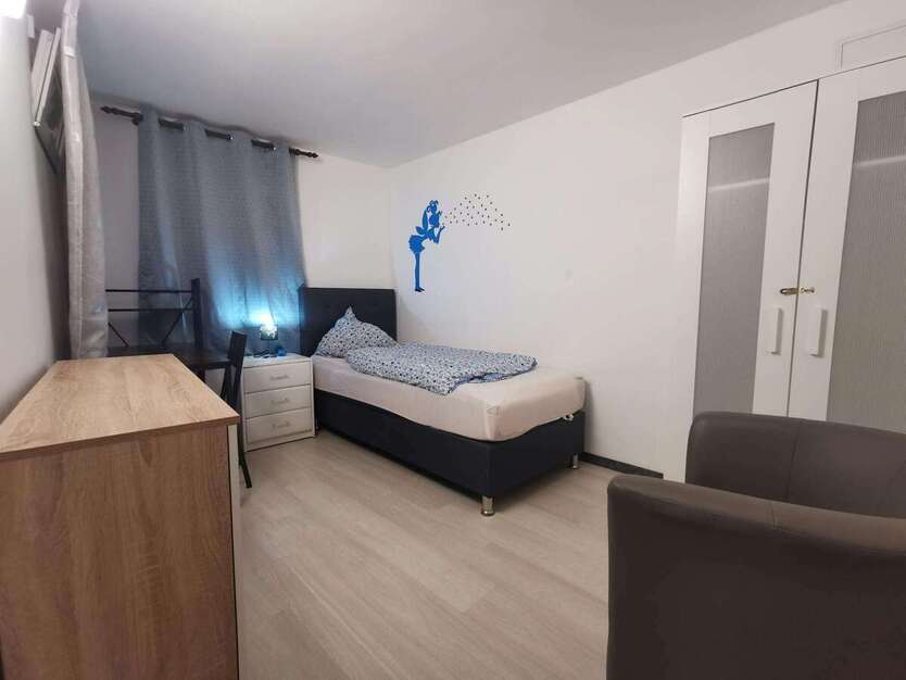 WG-Zimmer in Köln 550 € 9 m² zimmer