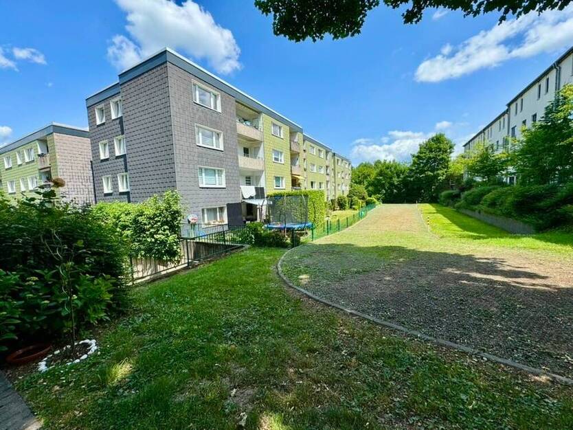 Praktisch geschnittene 3-Zimmer-Wohnung in grüner Umgebung von Düsseldorf-Ludenberg