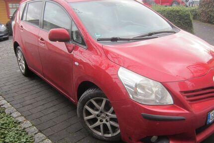 Toyota Corolla Verso 255.000 km 3.250 € Bergisch Gladbach 51429