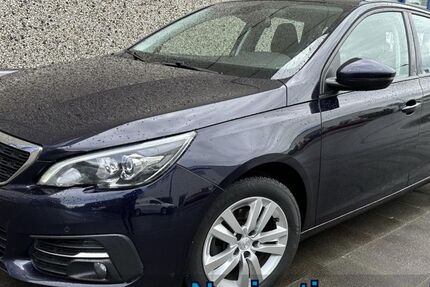 Peugeot 308 129.000 km 7.999 &euro; Köln 50739