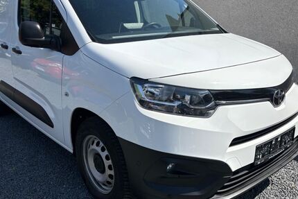 Toyota Proace City 57.100 km 14.900 &euro; Bergisch Gladbach 51469