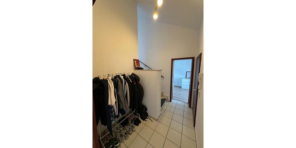 Dachgeschoßwohnung Köln Porz - 2 Zimmer, 62 m&sup2;, 1.050&euro; | Angebot:25417019