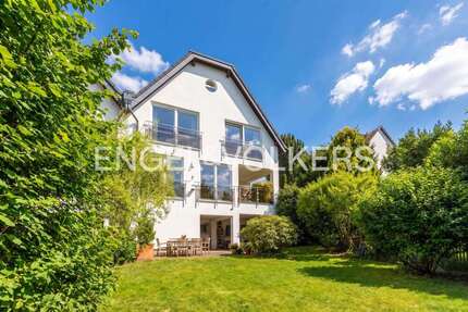 Haus Brühl - 5 Zimmer, 165 m&sup2;, 980.000&euro; | Angebot:26501987