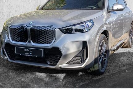 BMW iX1 2.500 km 47.149 € Leverkusen 51371