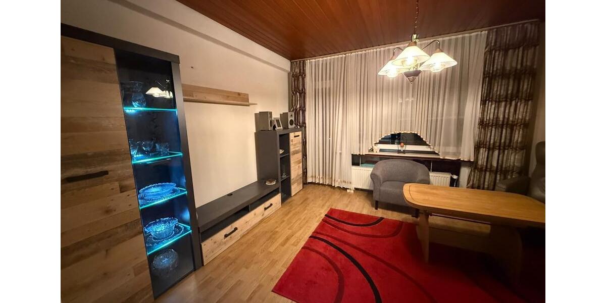 Erdgeschoßwohnung Köln Ehrenfeld - 3 Zimmer, 66 m&sup2;, 1.600&euro; | Angebot:27551830
