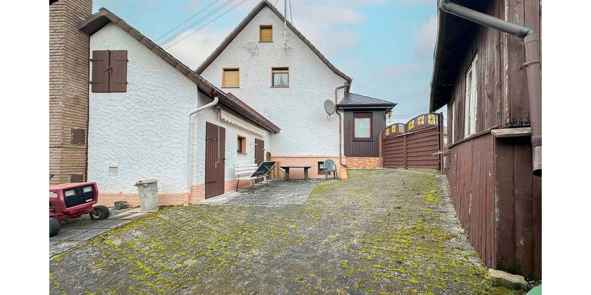 Einfamilienhaus Hennef (Sieg) Köschbusch - 4 Zimmer, 229.000&euro; | Angebot:26218913