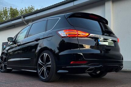 Ford S-Max 166.275 km 14.400 &euro; Sankt Augustin 53757