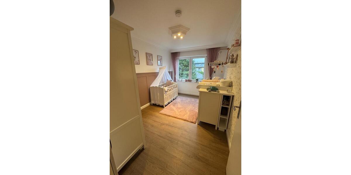 Etagenwohnung Hennef (Sieg) - 3 Zimmer, 75 m&sup2;, 289.000&euro; | Angebot:24307622