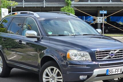 Volvo XC90 210.000 km 11.400 &euro; Solingen 42699