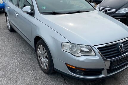VW Passat 195.000 km 2.200 € Monheim 40789