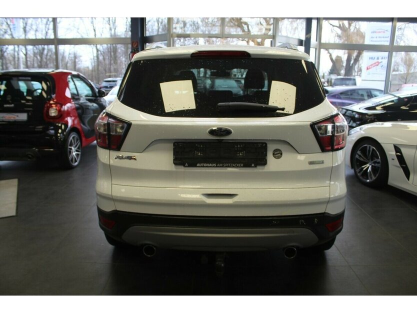 Ford Kuga 1.5 EcoBoost 2x4 ST-Line 105.030 km 14.980 € Euskirchen 53881
