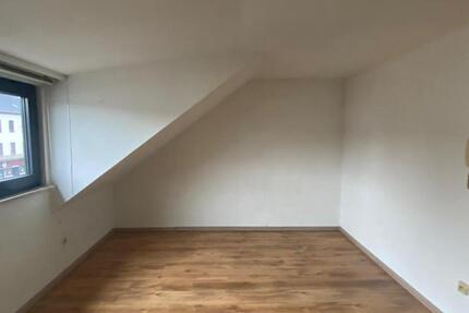 Befristet bis 01.01.2027 Großes Apartment mit eigenem Balkon! 1 zimmer