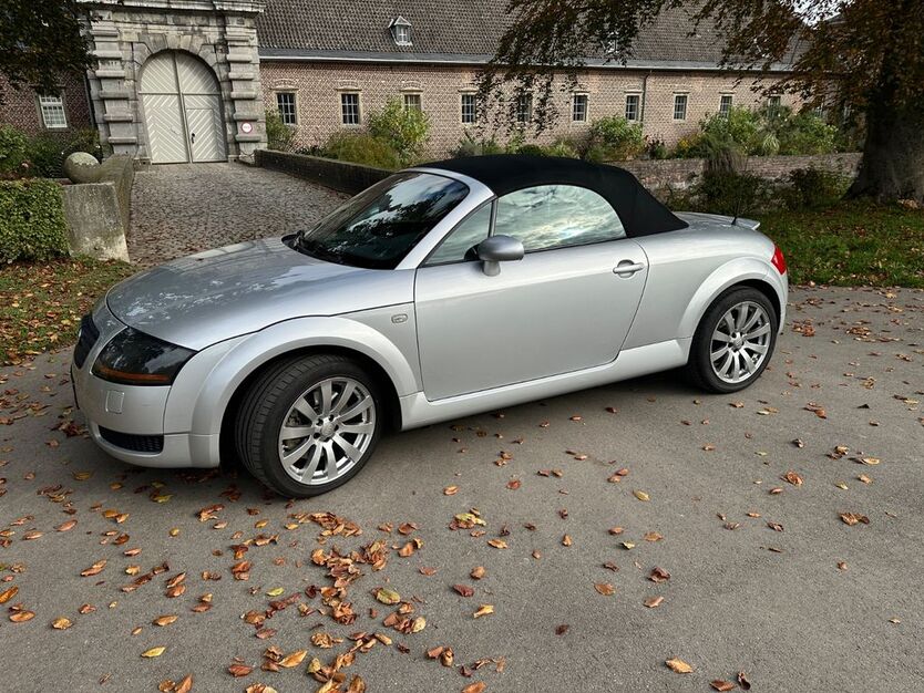 Audi TT 176.500 km 10.800 € Düsseldorf 40489