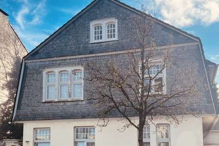 Haus zum Kaufen in Wermelskirchen 480.000 € 336 m² 10 zimmer