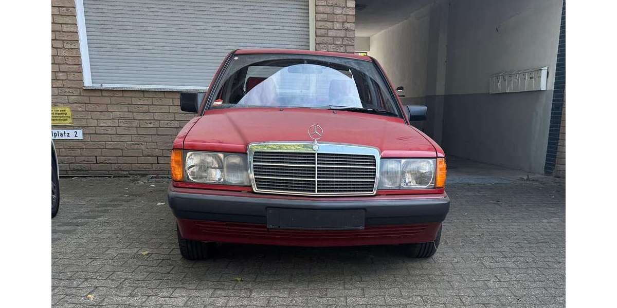 Mercedes-Benz 190 126.000 km 10.199 € Köln 50769