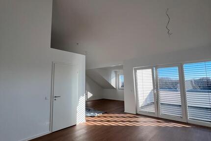 4 Zimmer DG Wohnung 116 qm, Aufzug, Göste-WC, barrierefrei 4 zimmer