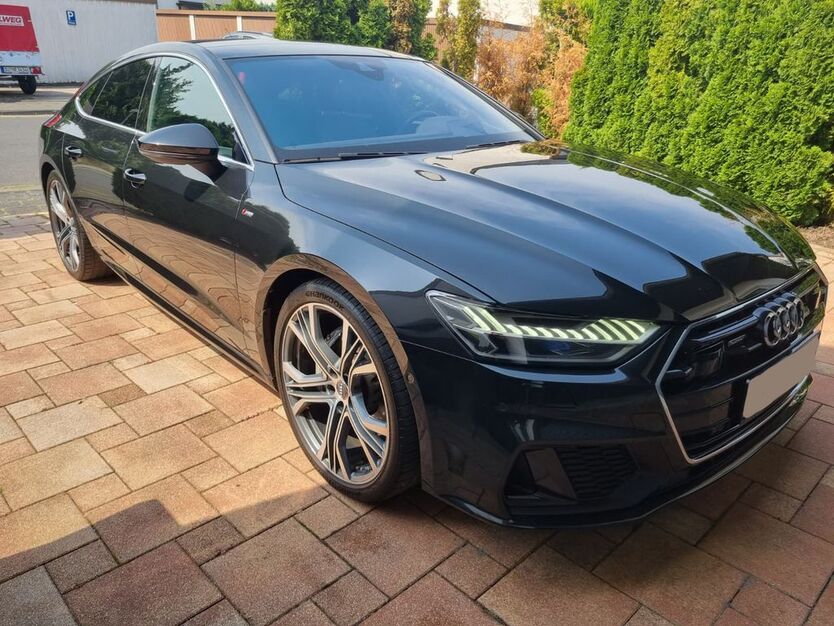 Audi A7 94.000 km 46.688 € Köln 51143