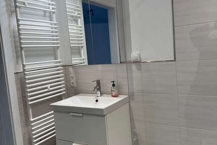 Wohnen auf Zeit in Bergisch Gladbach 1.250 € 2 zimmer