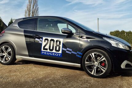 Peugeot 208 70.700 km 8.900 &euro; Bonn 53177